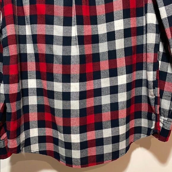 Croft & Barrow Red and Black Casual Button Down Shirt - Picture 7 of 7